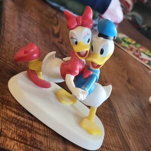 Precious Moments Donald And Daisy Collectible Figurine